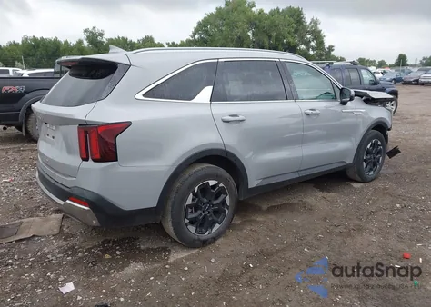 2024 Kia Sorento S z USA, uszkodzony, nr VIN 5XYRL4JC2RG281708